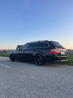 BMW e61 520d 130kw POZORNE ČÍTAŤ INZERÁT - 2