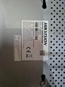 Kamerový záznamník HIKVISION DS-7616NI-K2 NOVÉ - 2