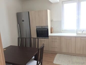 3 izbový byt + 2x parkovanie Trenčín na prenájom, Pred Poľom - 2