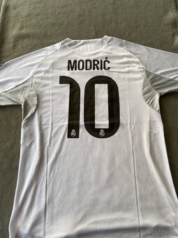 Domáci dres Real Madrid 25/26 - Modrić - Veľkosť L - 2