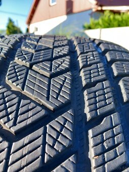 Dvojrozmer 315/30 r22 a 275/35 r22 zimne pneumatiky - 2