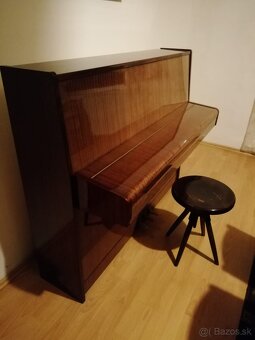 Klavír Scholze + stolička - 2