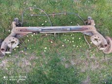 Hyundai getz 1,1 46 kw náprava - 2