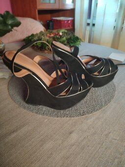 Damske sandale na platforme - 2