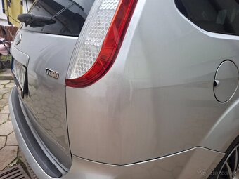 Predám Ford focus - 2