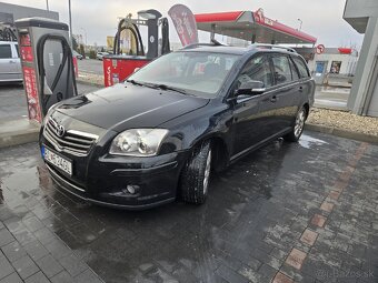 Toyota avensis 2.0l diesel - 2