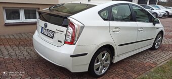 Toyota Prius  2015 - 2