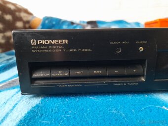 Pioneer tuner - 2