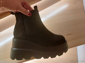 Čižmy na platforme 38 - 2