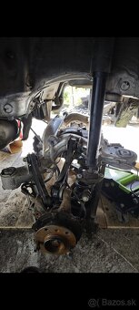 E91/M47 120kw Predfacelift zadná náprava komplet. - 2