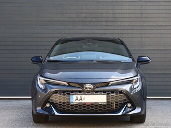 Corolla 2.0 GR SPORT, kúpená v SR, len 9900km,v záruke - 2