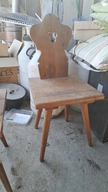 Vyrezavane stoličky - 2