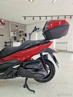 Honda Forza 350 - 2