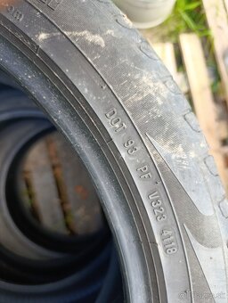Letné pneu 235/45 100V - 2