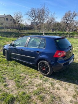 VW Golf V hatchback - 2