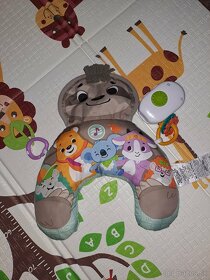 FISHER-PRICE Sensimals Cresecent Wedge GRR01 vankúš na brušk - 2