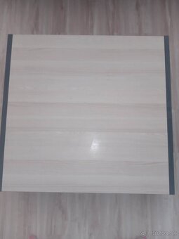 Konferenčný stolík - drevo/šedý - 2