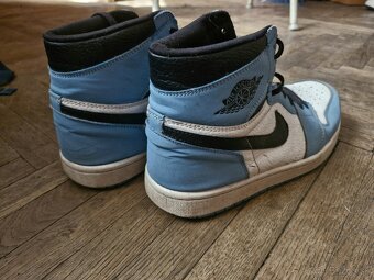 Air Jordan 1 High University Blue - 2