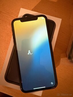 iPhone xr - 2