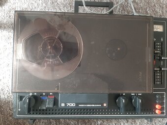 kotucovy magnetofon b 700 - 2