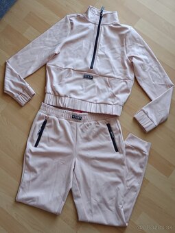 Guess babypink tepláková súprava - 2