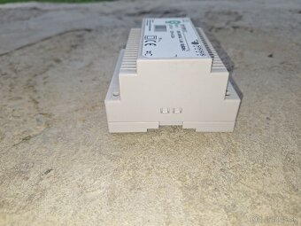 Impulzný napájací zdroj na DIN lištu - 2