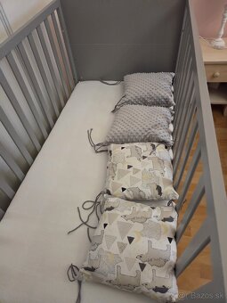 Detská postieľka Lotta 70x140 so zásuvkou, masívne drevo - 2