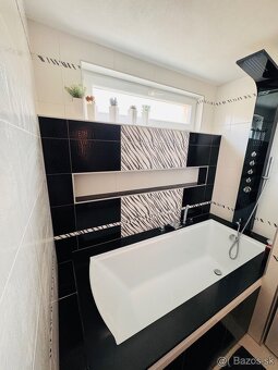 Na predaj 3 izbový rodinný dom, Čechy - 2