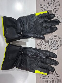 Kožené rukavice - 2