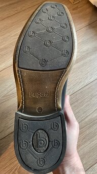 Topanky BUGATTI velkost 44 - NOVÉ - 2