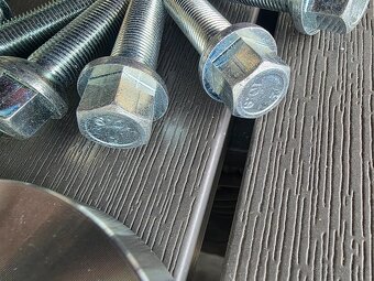 Podlozky 5x112 15mm - 2