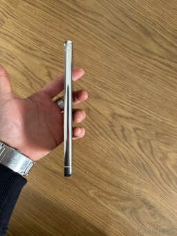 Samsung Galaxy S23 - 2