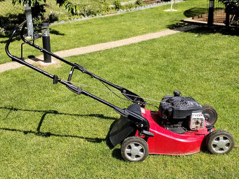 Benzínová kosačka Mountfield 4820 HP - 2