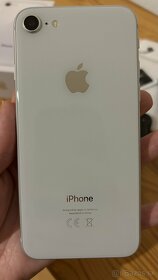 iPhone 8 64gb silver - 2