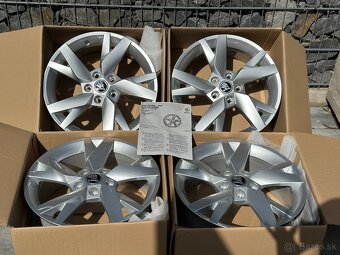 ✅ 5x112 r17 Lyra octavia 2-3 octavia 4 cistonove - 2