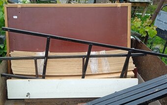 Poschodova postel - 2