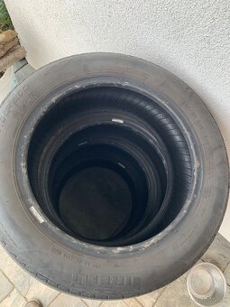 Predám letné pneu Pirelli 205 55 R16 - 2