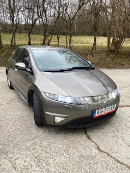 Honda civic 8g - 2