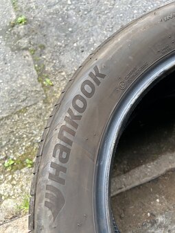 2ks letné pneumatiky Hankook 235/55 R19 - 2