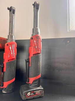 Predám rázovu ráčnu Milwaukee m12 1/4 - 2