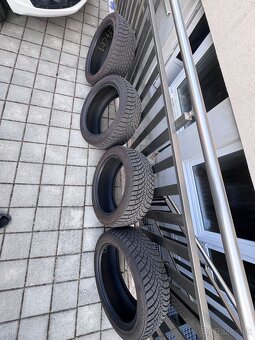 KUMHO WinterCraft WP71 245/45 R17 - 2