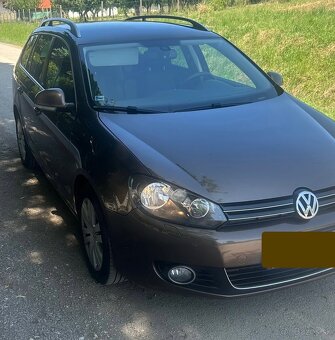 P: Volkswagen Golf 1.6TDI 77KW - 2