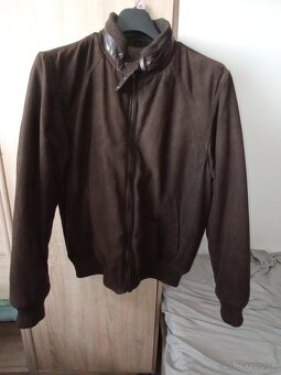 Bunda Owin collection the authentic urban style - 4 eur - 2