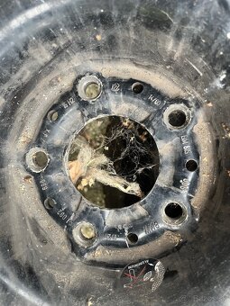 Bmw komplety 205/65 15 - 2