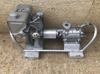 Benzínová pumpa. - 2