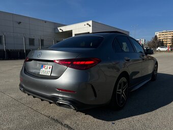 Mercedes-Benz C220 Sedan - 2