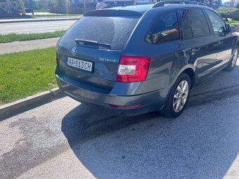 Škoda Octavia - 2