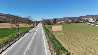 Billboard na prenájom - Hlavná cesta medzi ČR a NMnV - 2