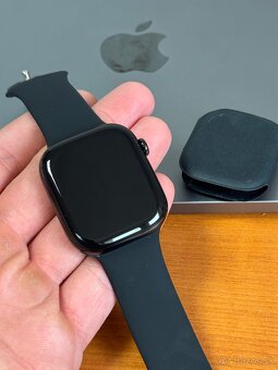 Apple Watch 10 46mm Cellular Jet Black - rok záruka - 2
