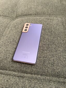 Samsung Galaxy S21 - 2